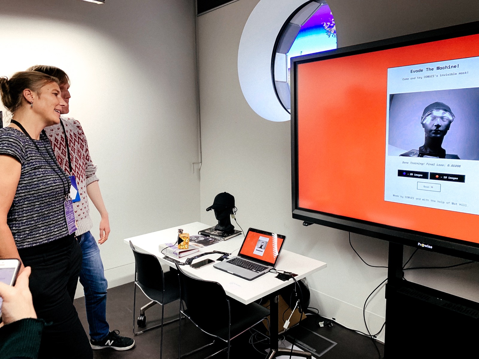 Presenting to an audience at Mozfest 2019